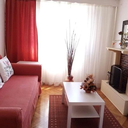 Sylvia' S Apartments Афины Экстерьер фото