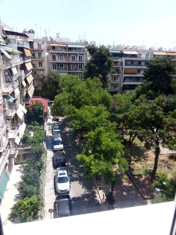 Sylvia' S Apartments Афины Экстерьер фото
